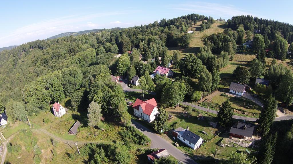 Penzion Haji Janov nad Nisou Exteriör bild